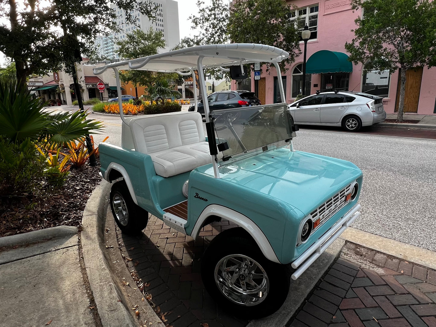 4 Seat Blue Ford Bronco